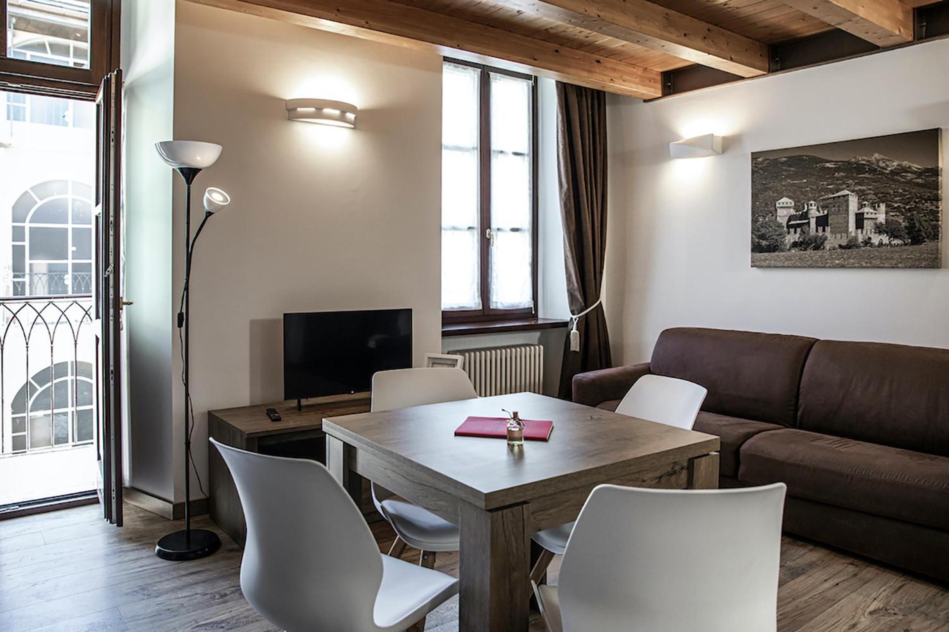 Inn Aosta - La Piazza Zewnętrze zdjęcie