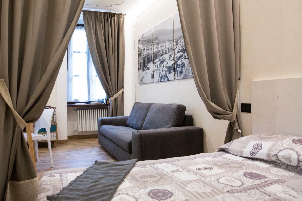 Inn Aosta - La Piazza Zewnętrze zdjęcie